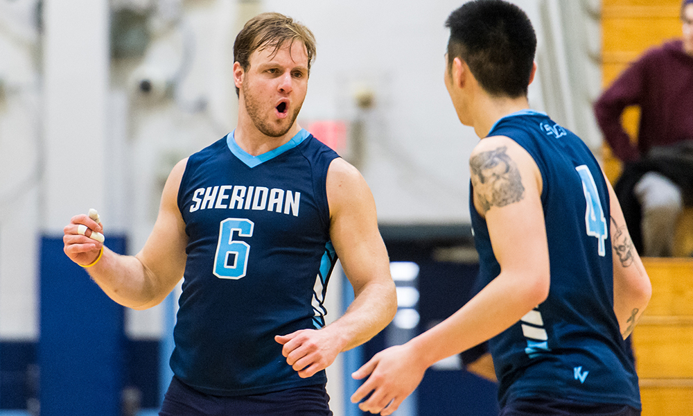 Men's volleyball downs St. Clair to end slide