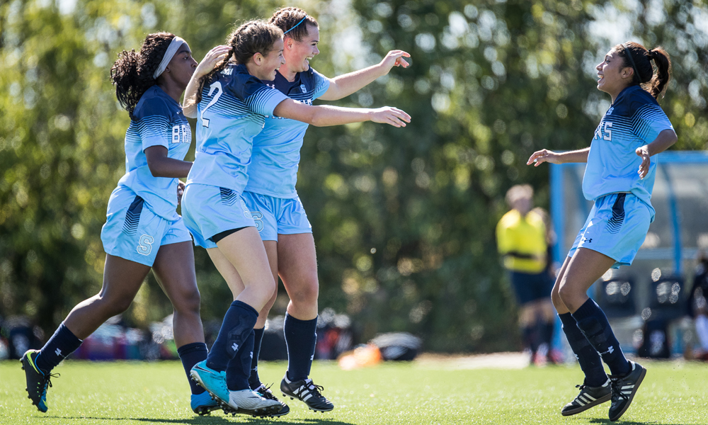 Women's soccer lock up third place with win over George Brown