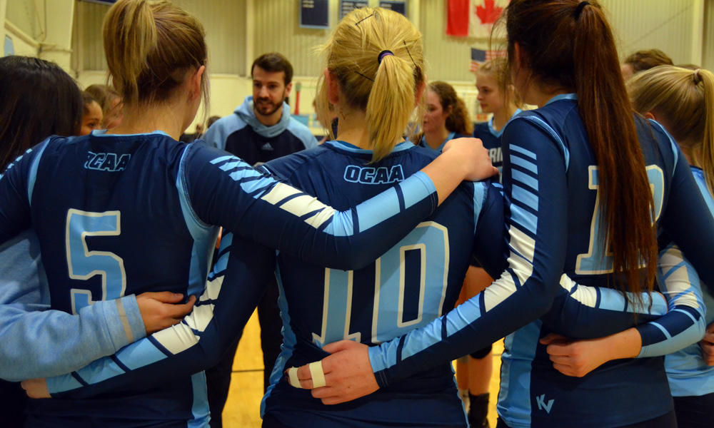 Women's volleyball suffer loss at St. Clair