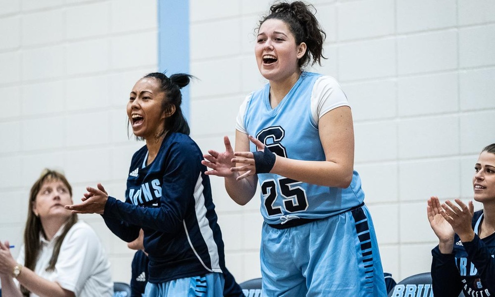 Women's basketball opens conference play with win over St. Clair